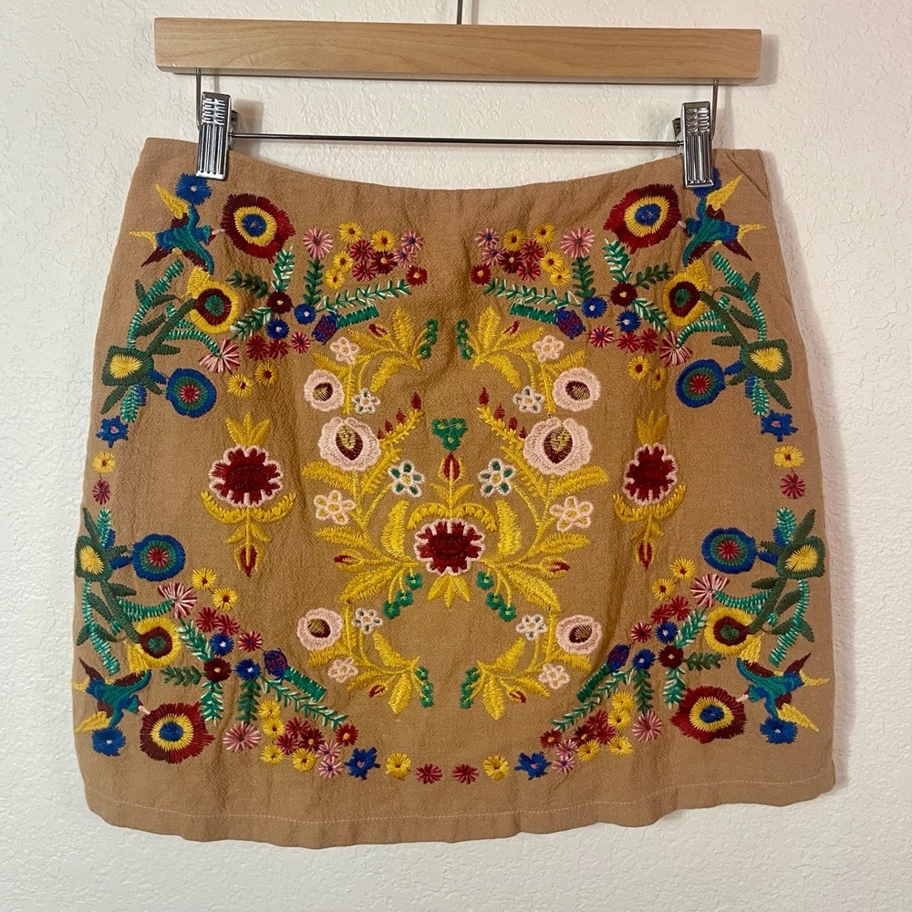 Umgee Cororful Embroidered Floral Boho Paisley Skirt Tan Mini A-Line size M